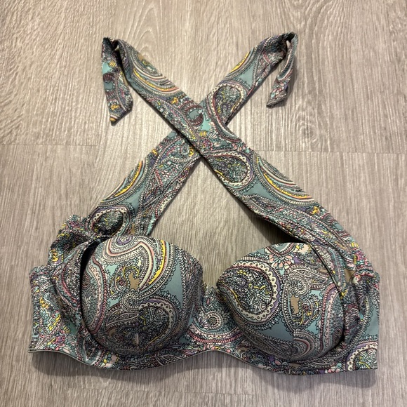 Versatile multi way bikini top - Picture 9 of 16